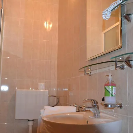 Apartman Family-friendly With Swimming Pool - 16509 *