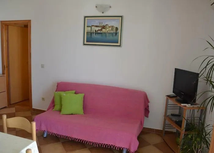 Διαμέρισμα Family-friendly With Swimming Pool - 16509 *