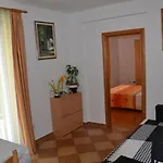 Family-friendly With Swimming Pool - 16509 特罗吉尔