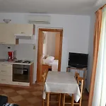 公寓 Family-friendly With Swimming Pool - 16509 *
