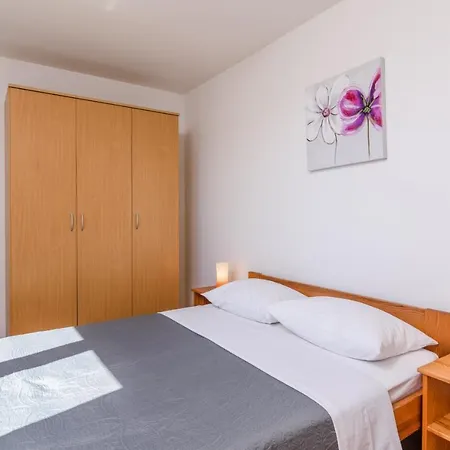 Family-friendly With Swimming Pool - 16509 *