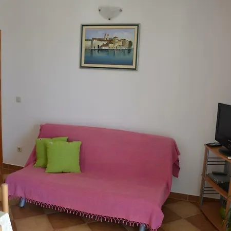 דירה Family-friendly With Swimming Pool - 16509 *