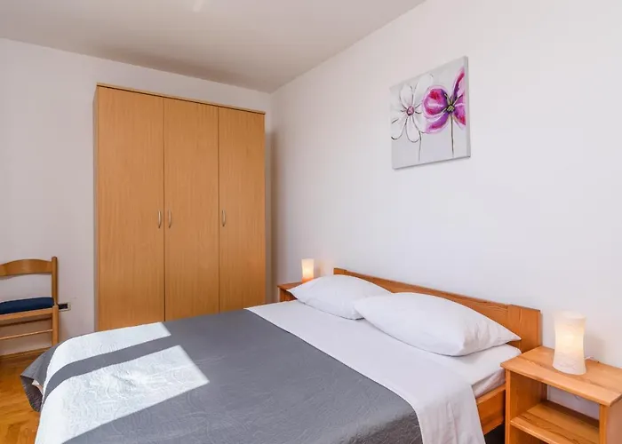 Family-friendly With Swimming Pool - 16509 *